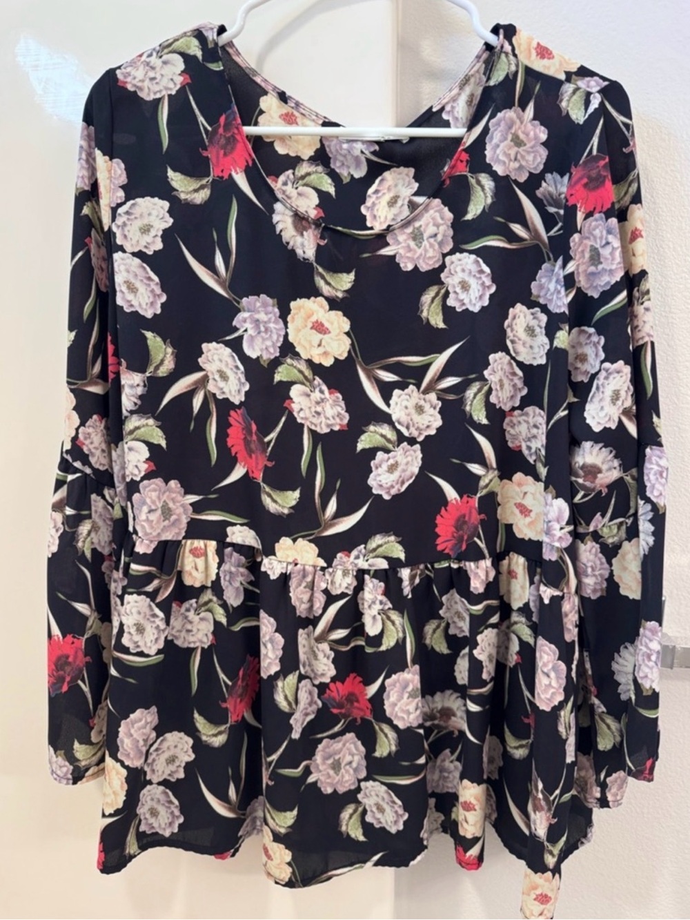 ⁠Downeast Floral Peplum Blouse Top Size Large L Babydoll Bell Sleeve Dark Moody⁠